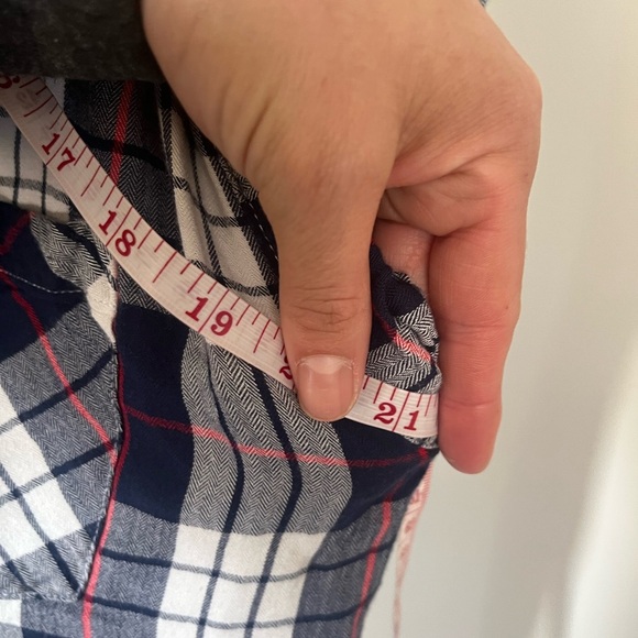 Jachs Girlfriend Navy Plaid Shirt Short Sleeve - Picture 4 of 4